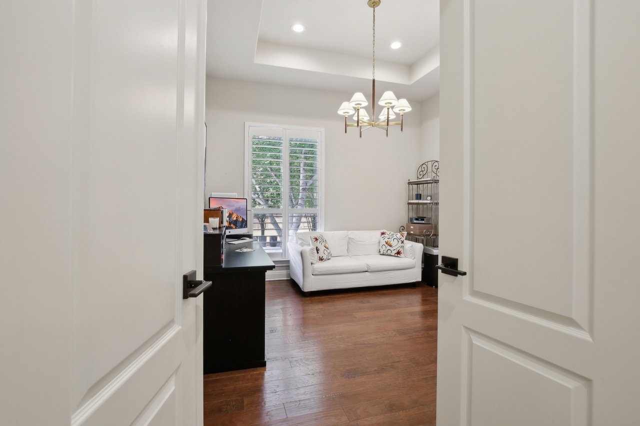 212 Arendes Dr