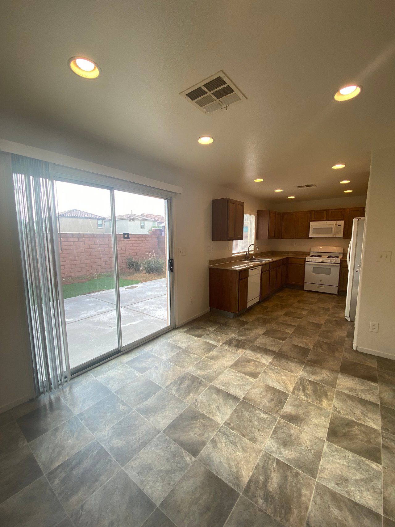 8007 Torremolinos Avenue