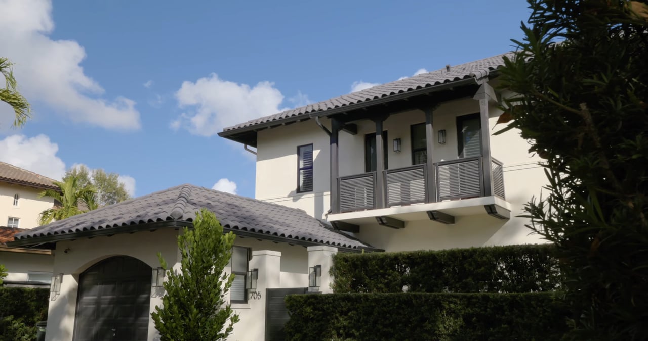 Luxurious Coral Gables Home for Sale | Steps from Granada Golf Course & Miracle Mile!