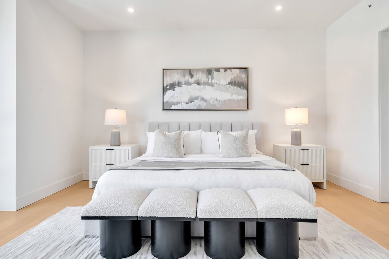 2220 Mackay Avenue B