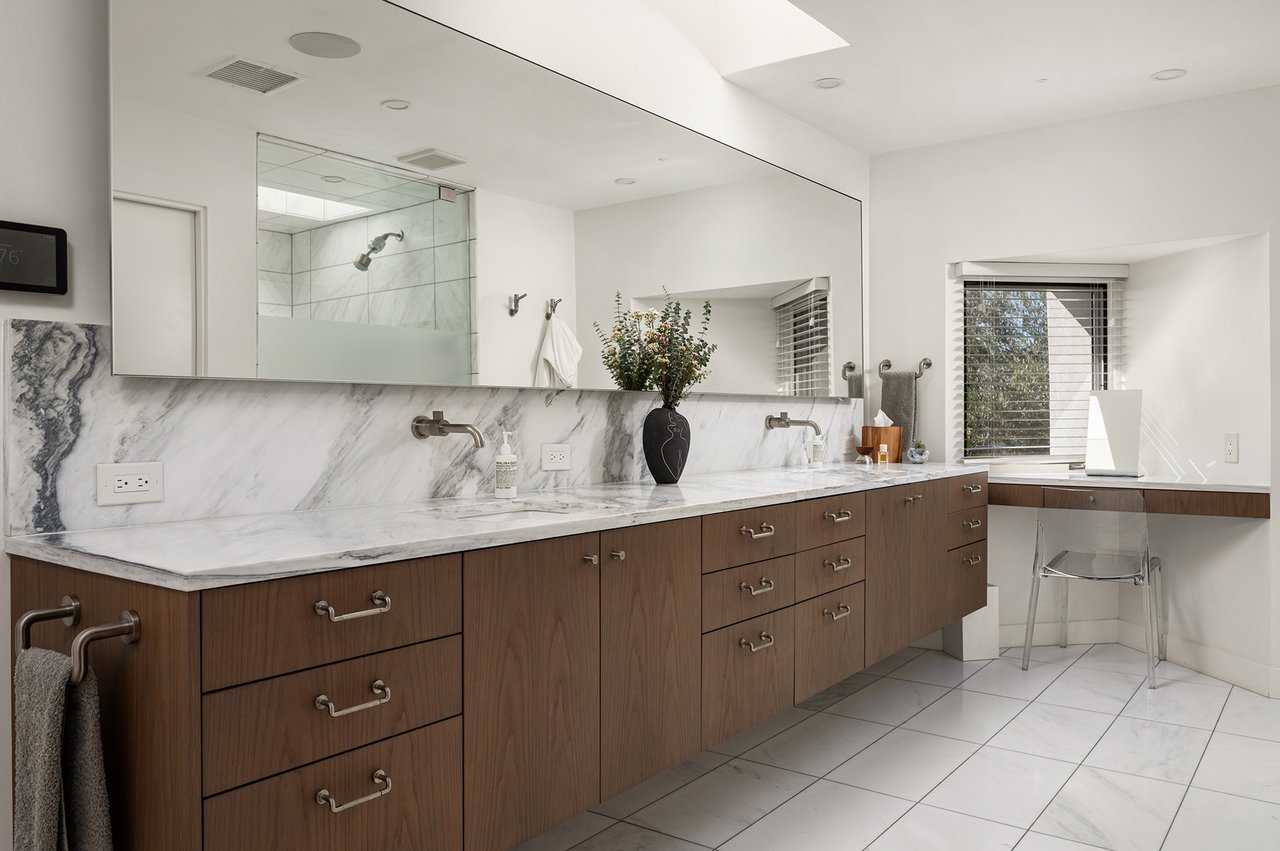 5419 E VALLE VISTA Road