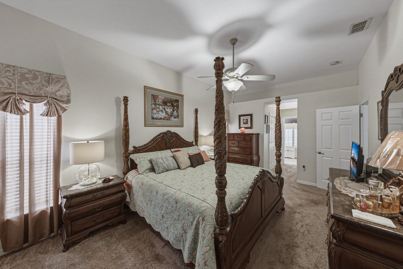 12215 WOODLANDS CIR