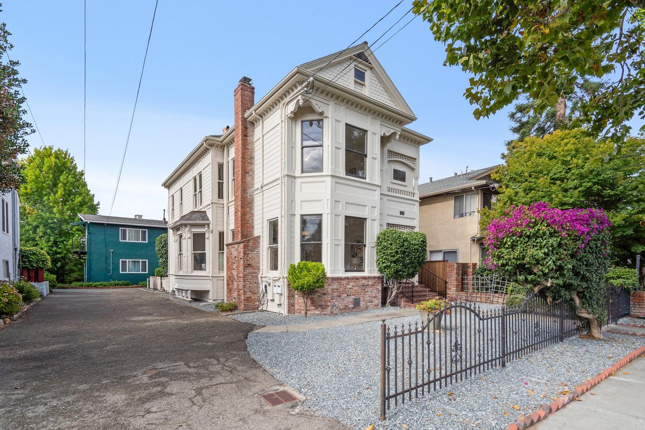 2120 & 2122 Encinal Avenue A & B 