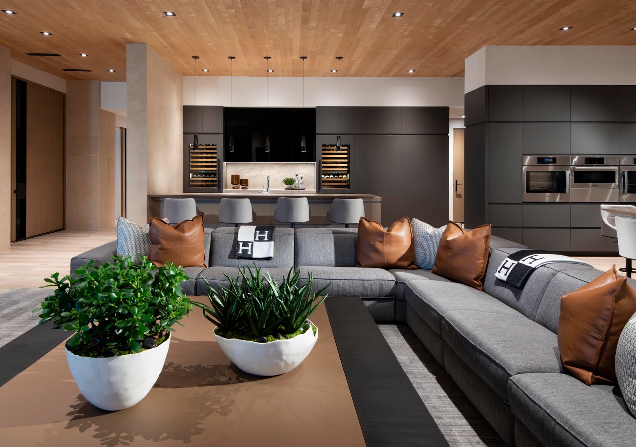 Luxury custom home in gated community in Paradise Valley