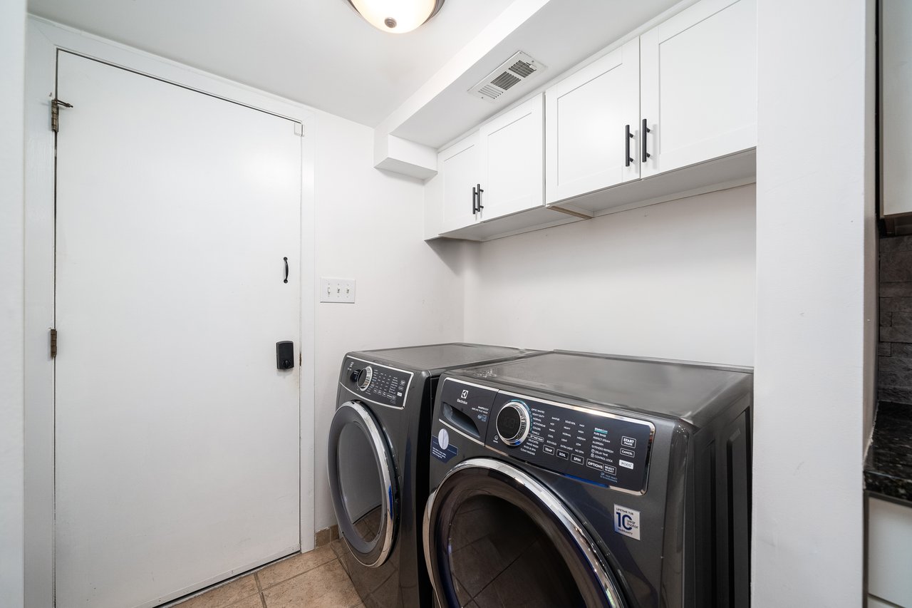 300 Gemini Dr #1C