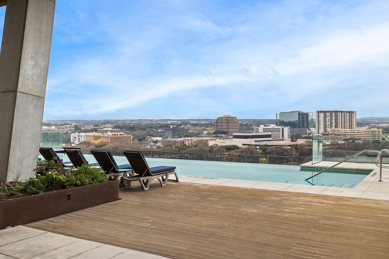 70 Rainey Street #2701 | DOWNTOWN