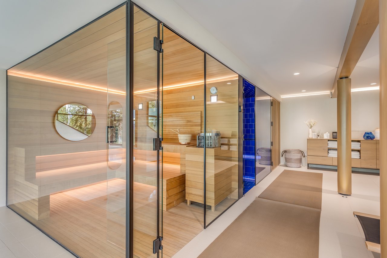 Edgewood Lane Masterpiece