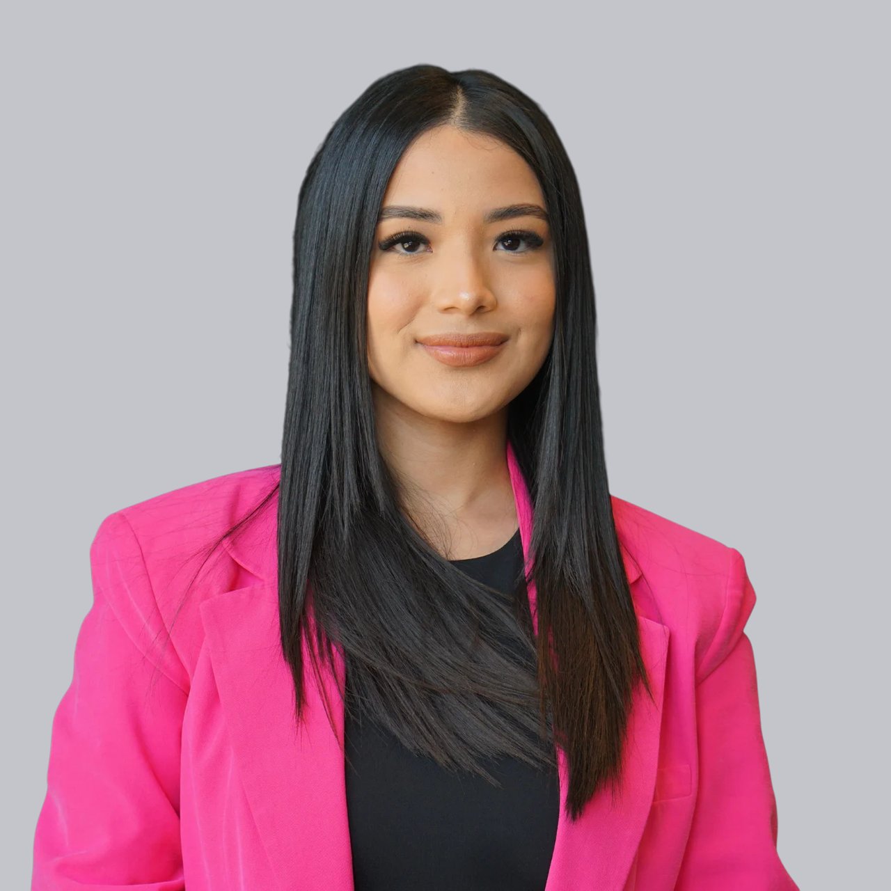 Alondra Arredondo Dallas, TX Real Estate Agent Headshot