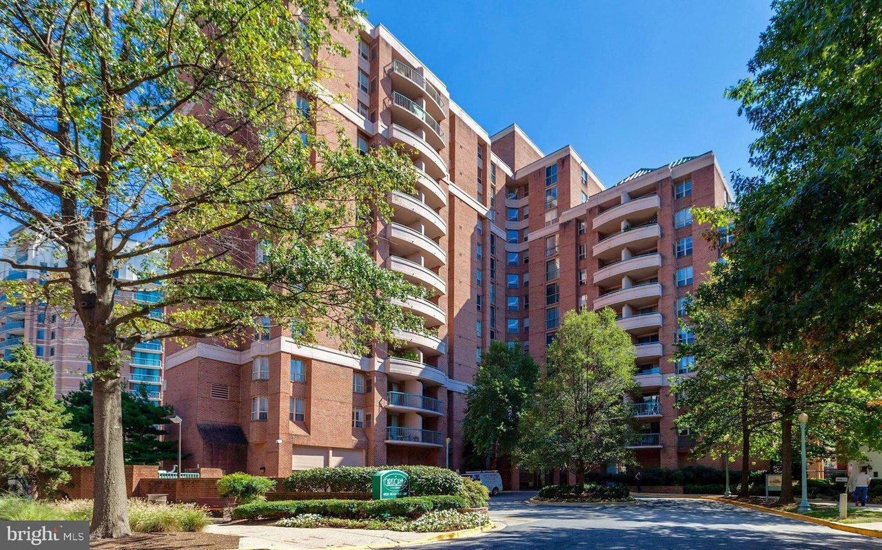 4808 Moorland Ln #508
