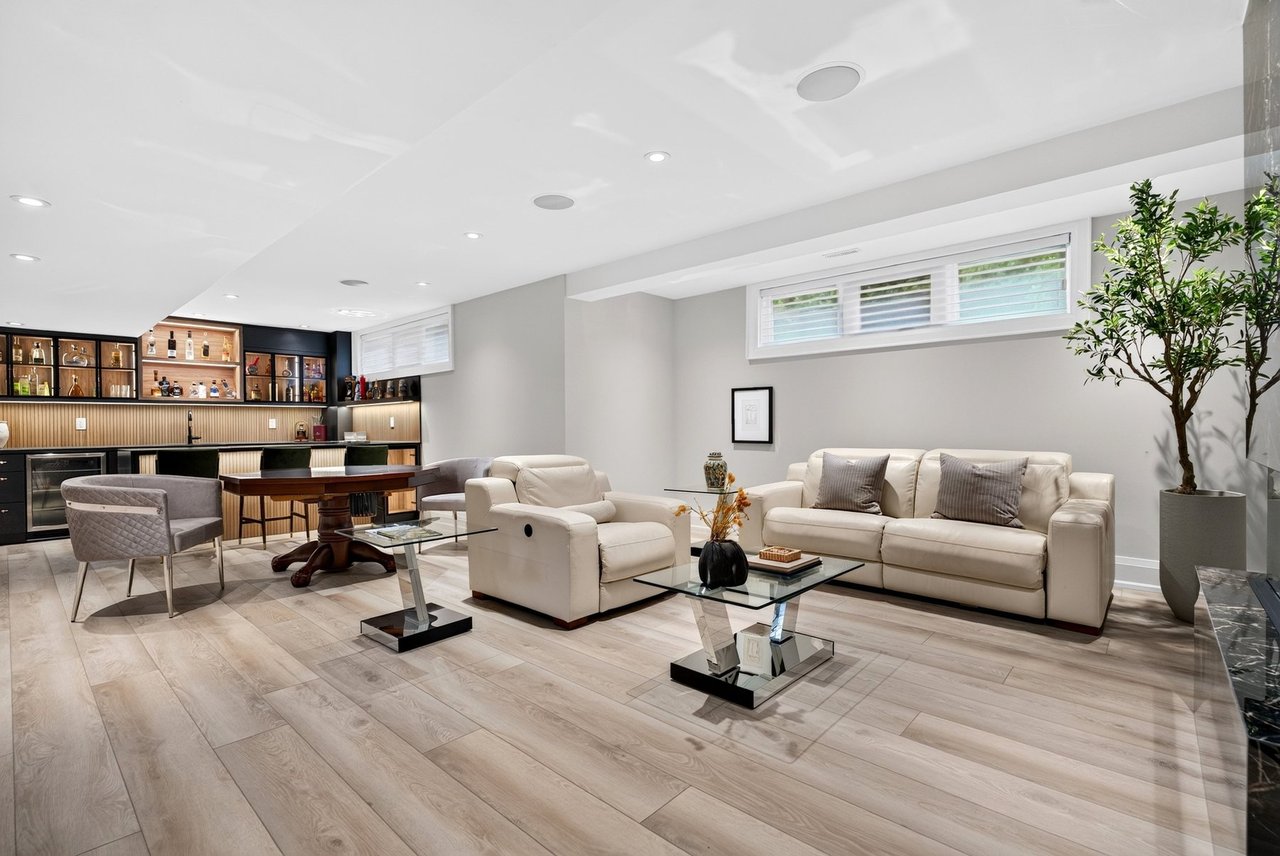 Extraordinary Reimagined Tyandaga Residence