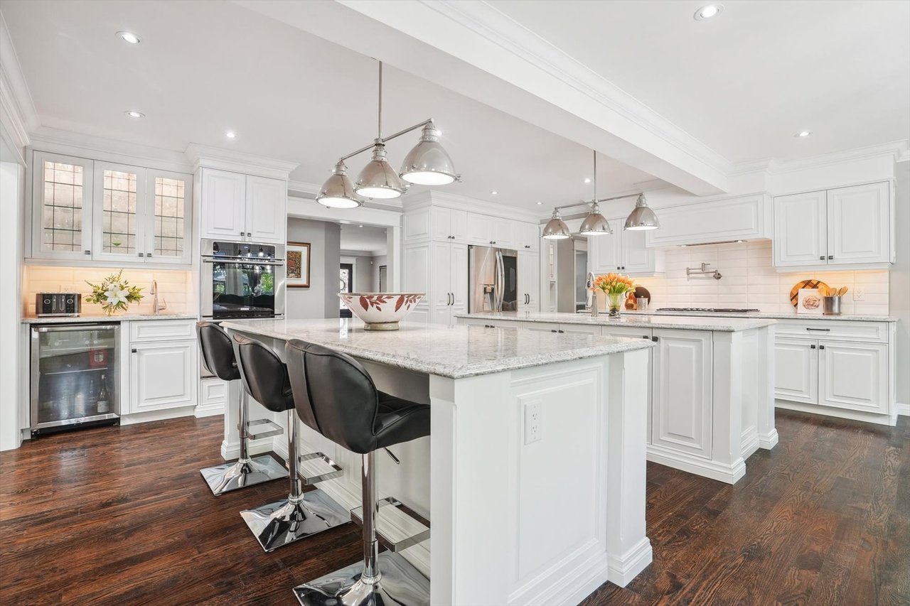 1662 Roundleaf Court