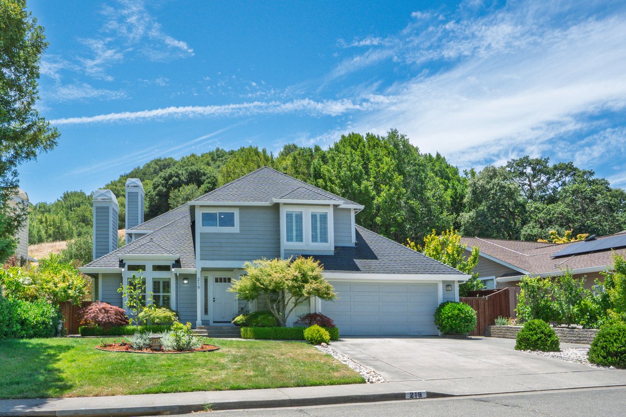 219 Butterfield Dr