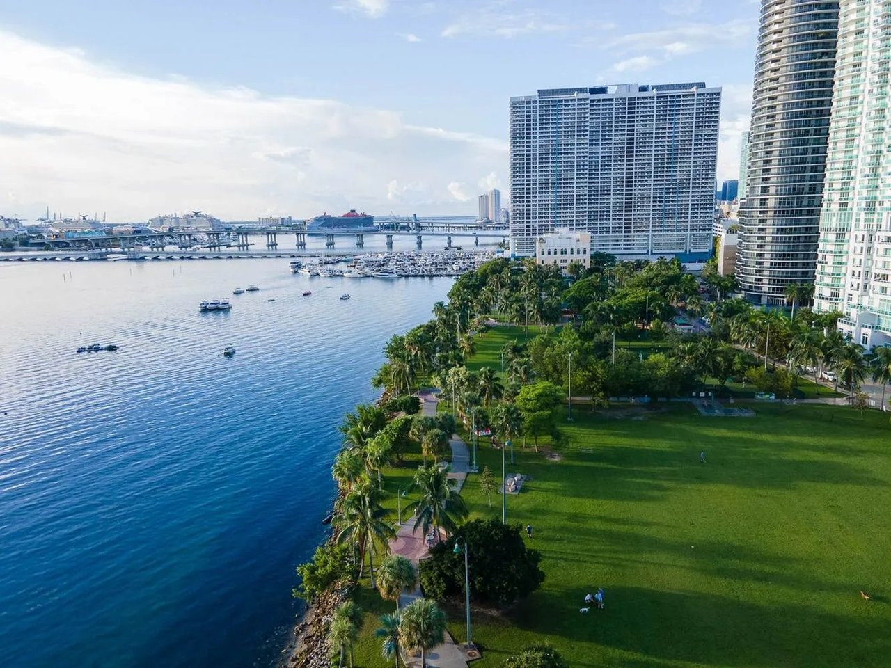 EDGE House Miami