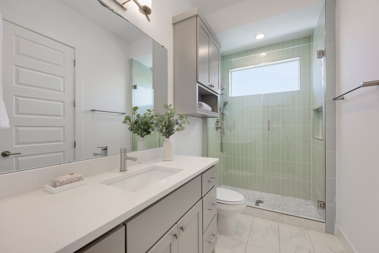 4011 Independent WAY