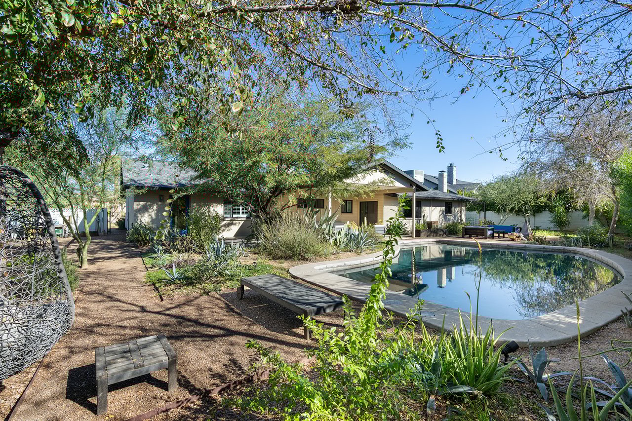 6511 E MONTEROSA Street