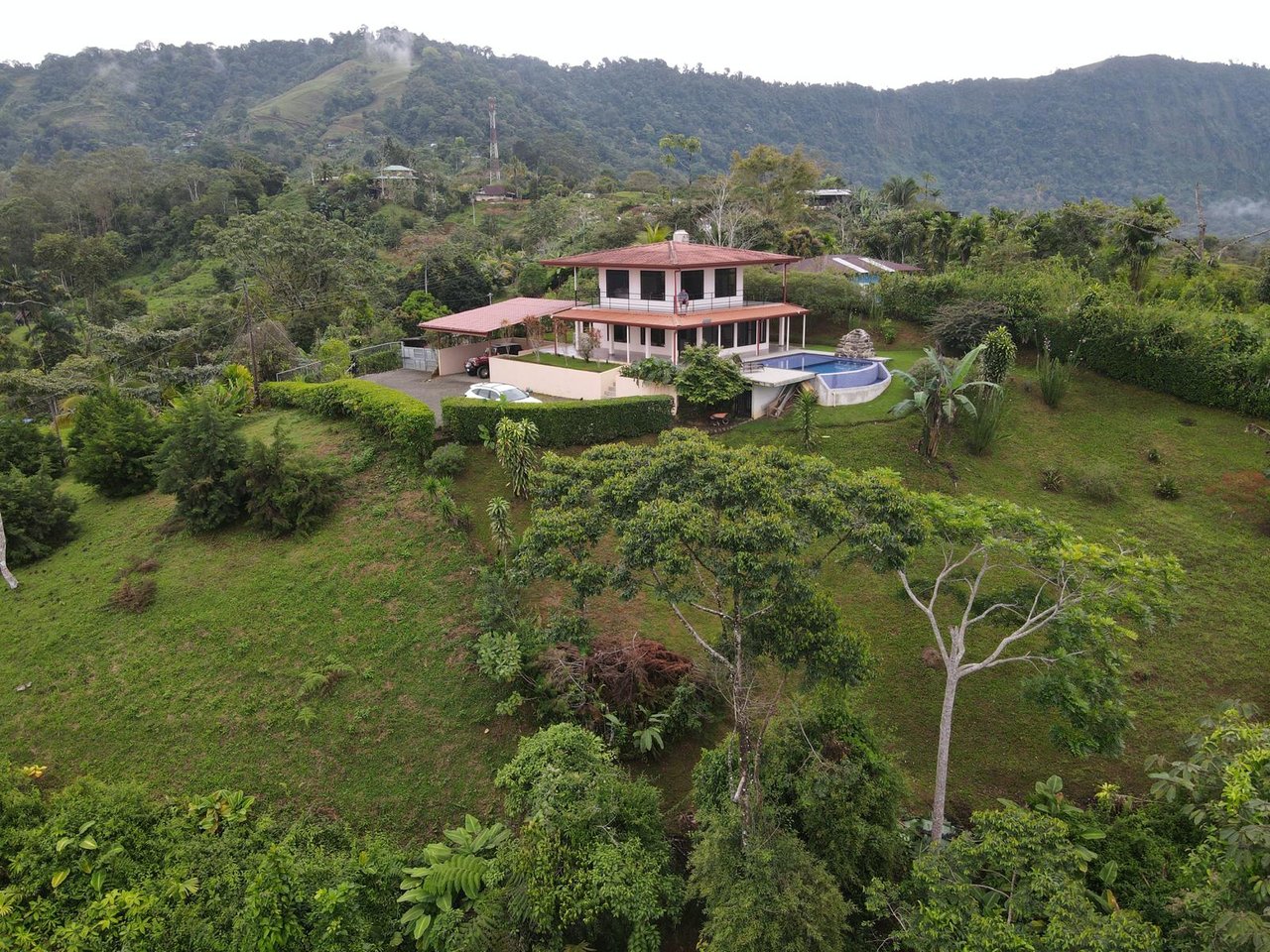 Reduced! Tinamastes Home with Panoramic Ocean and Mountain Views