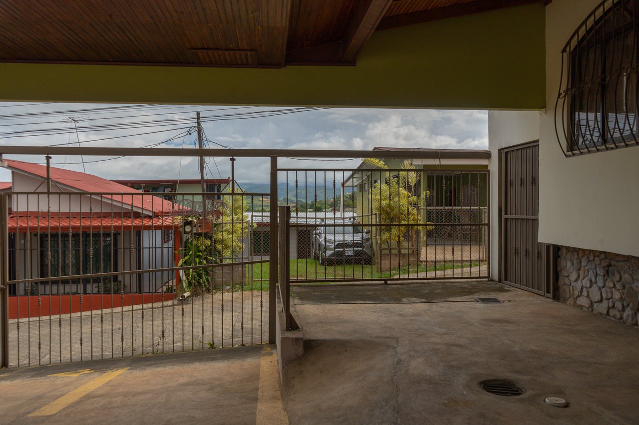 Ready for operations | Office building in downtown San Isidro