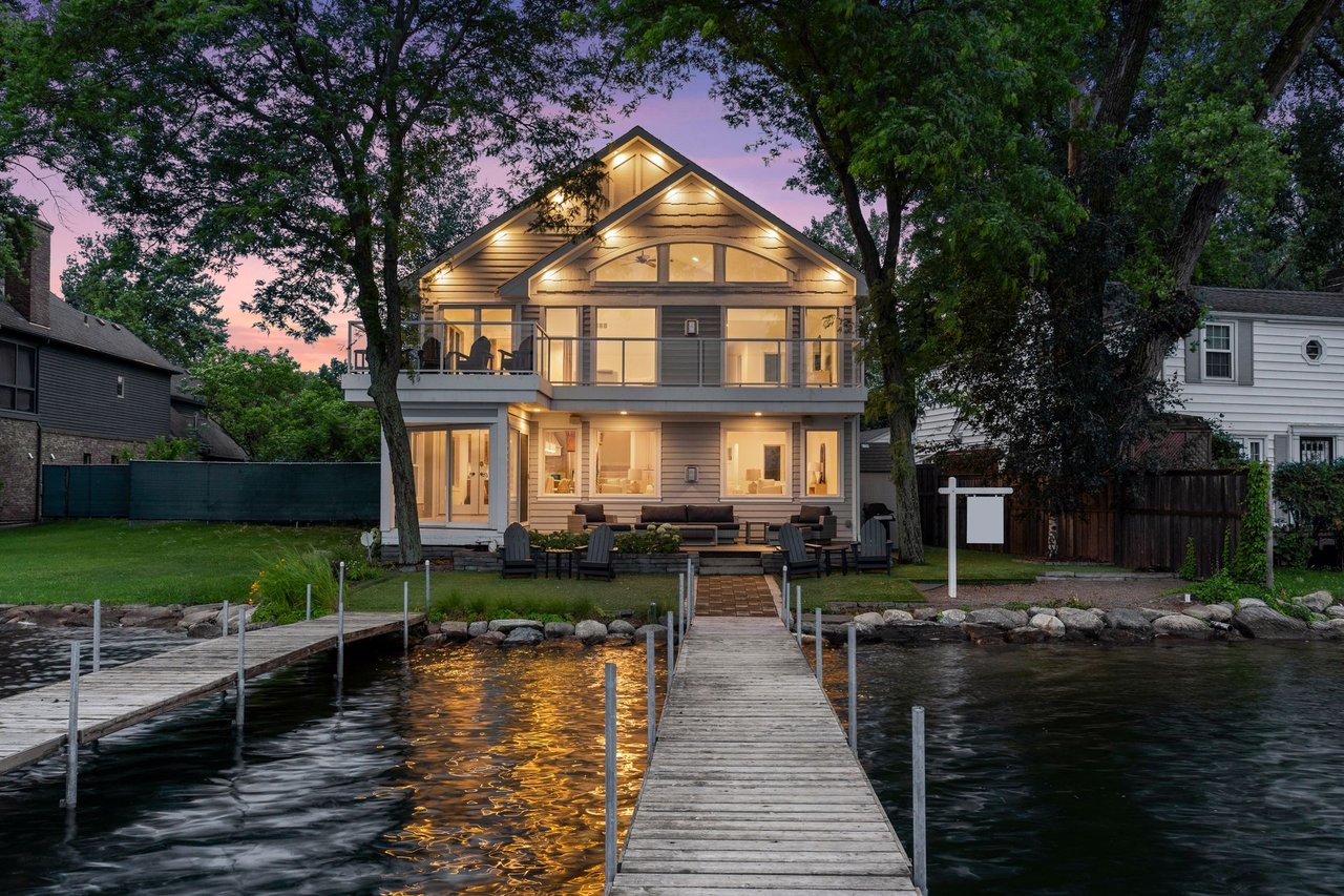 2807 McKenzie Point Road, Wayzata