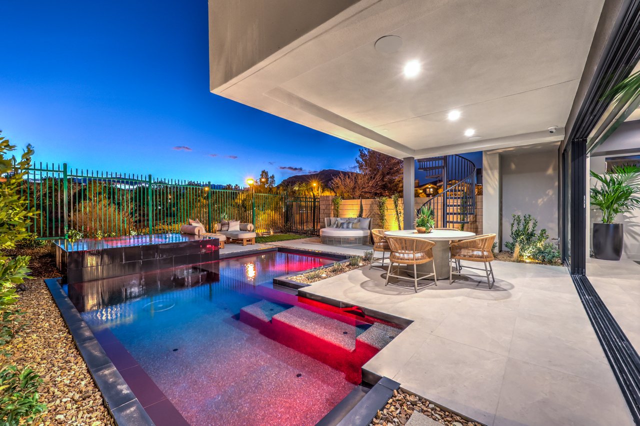 4077 Heron Fairway Dr