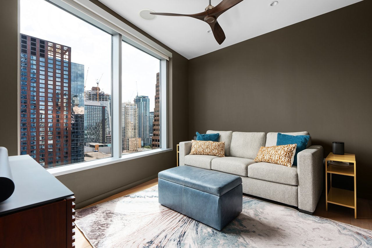 200 Congress Ave, Unit 21D