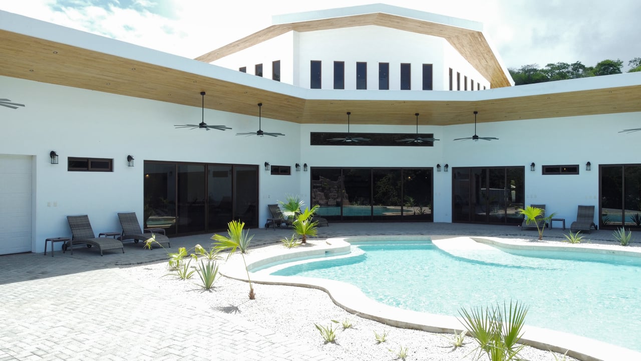Villa Serinidad