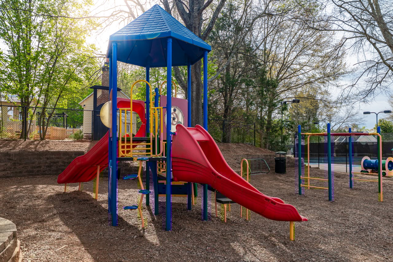 555 Hembree Grove Ovrlk