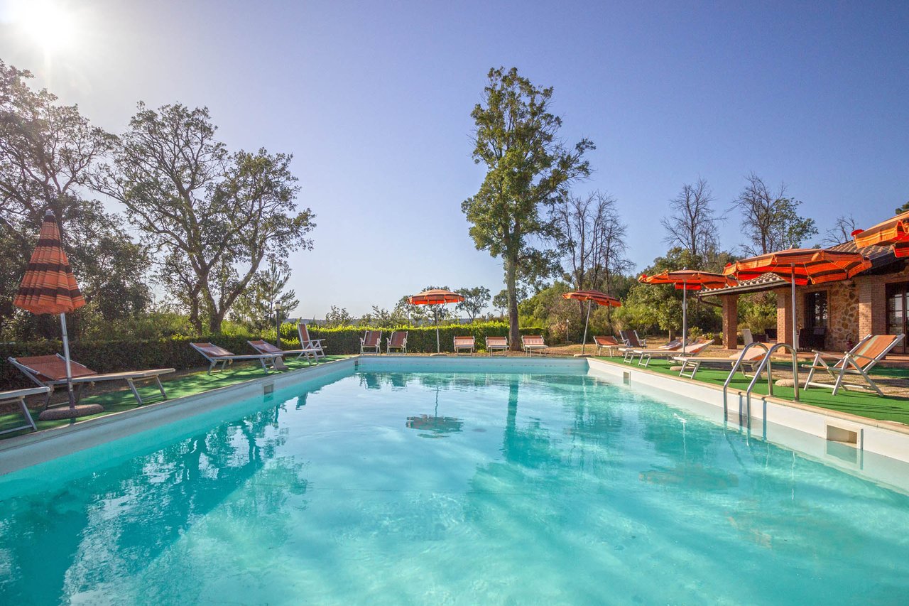 Investment Property in Massa Marittina