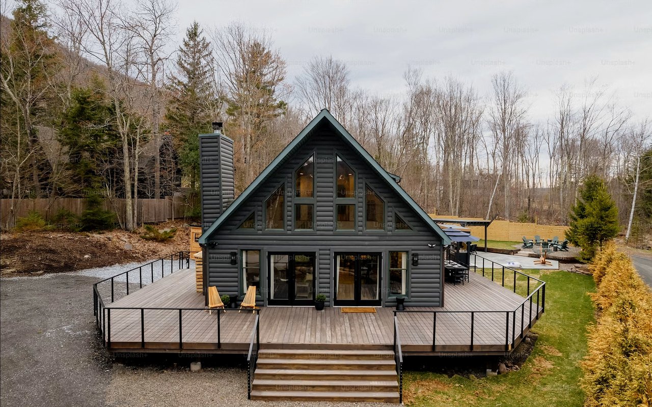 Top Luxury Amenities Buyers Expect in Bigfork, MT, Homes
