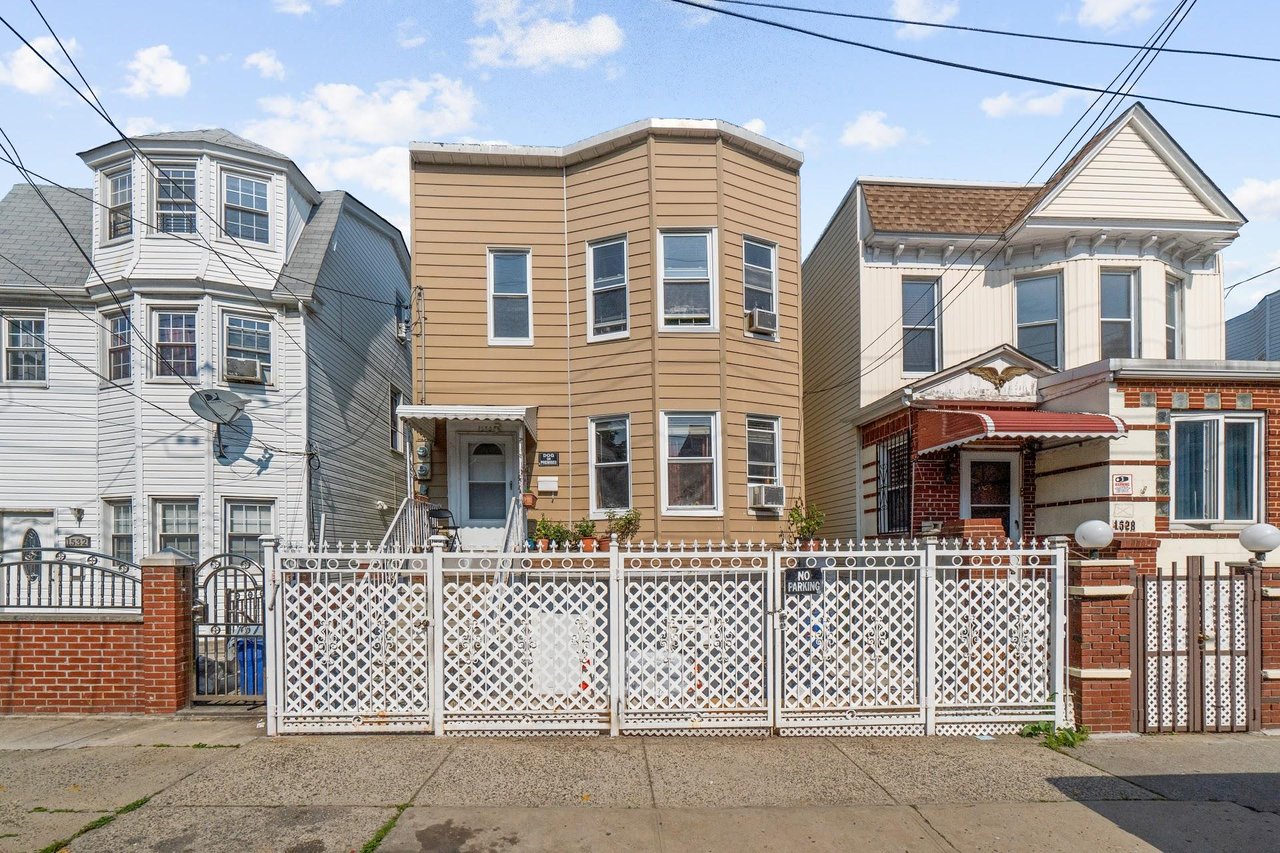 1530 Commonwealth Avenue