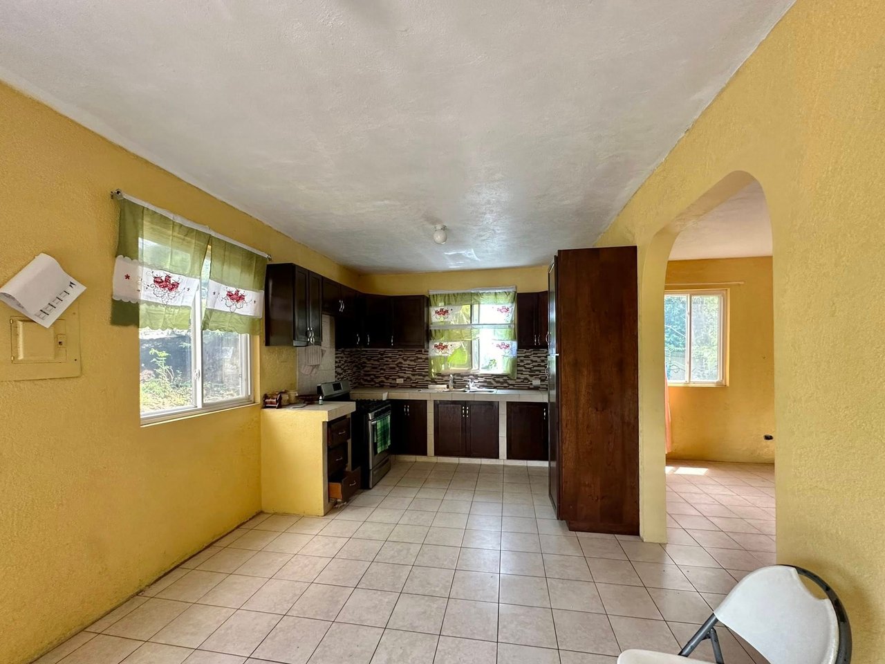 1085 Greenland 2 Bedroom Apartment