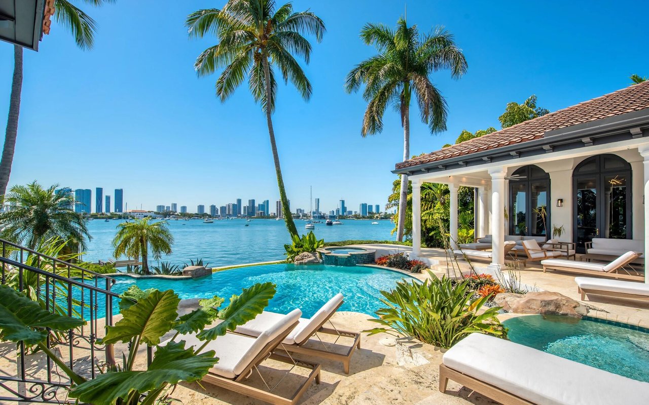 Florida Waterfront Property Guide: Insurance, Value, and Expert Tips