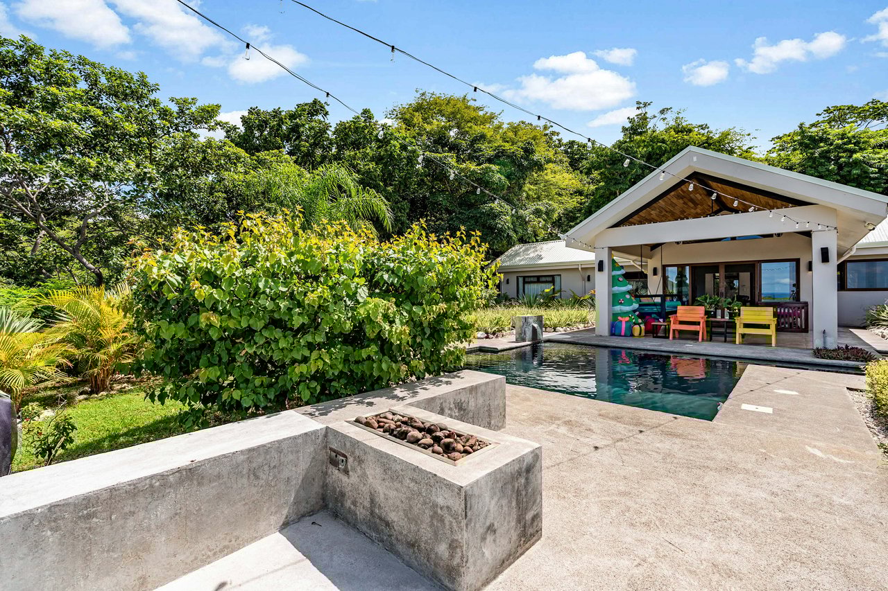 Casa Arcadia | Ocean-View Home with Two Income-Producing Studios