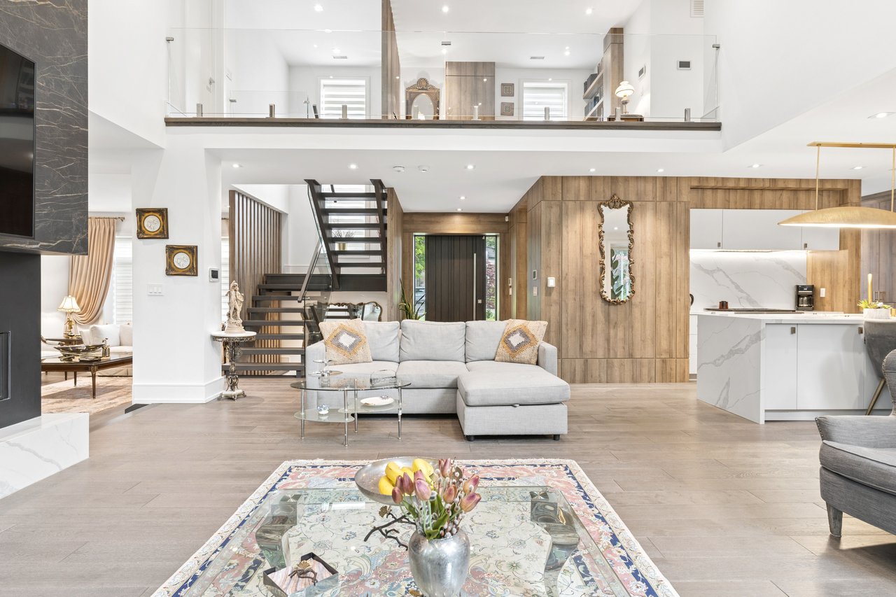 150 Sandringham Drive