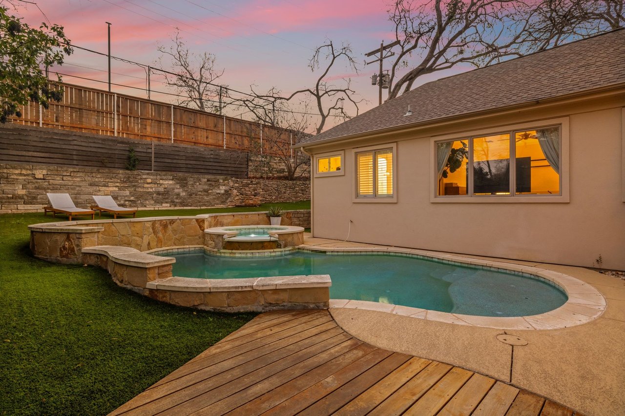 Timeless Luxury in Tarrytown 