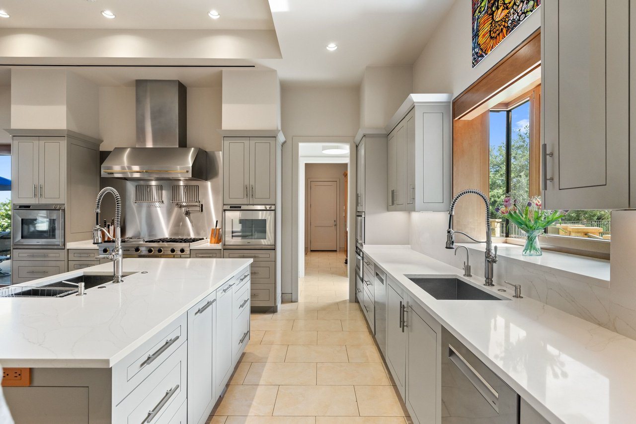 5221 Musket Cove