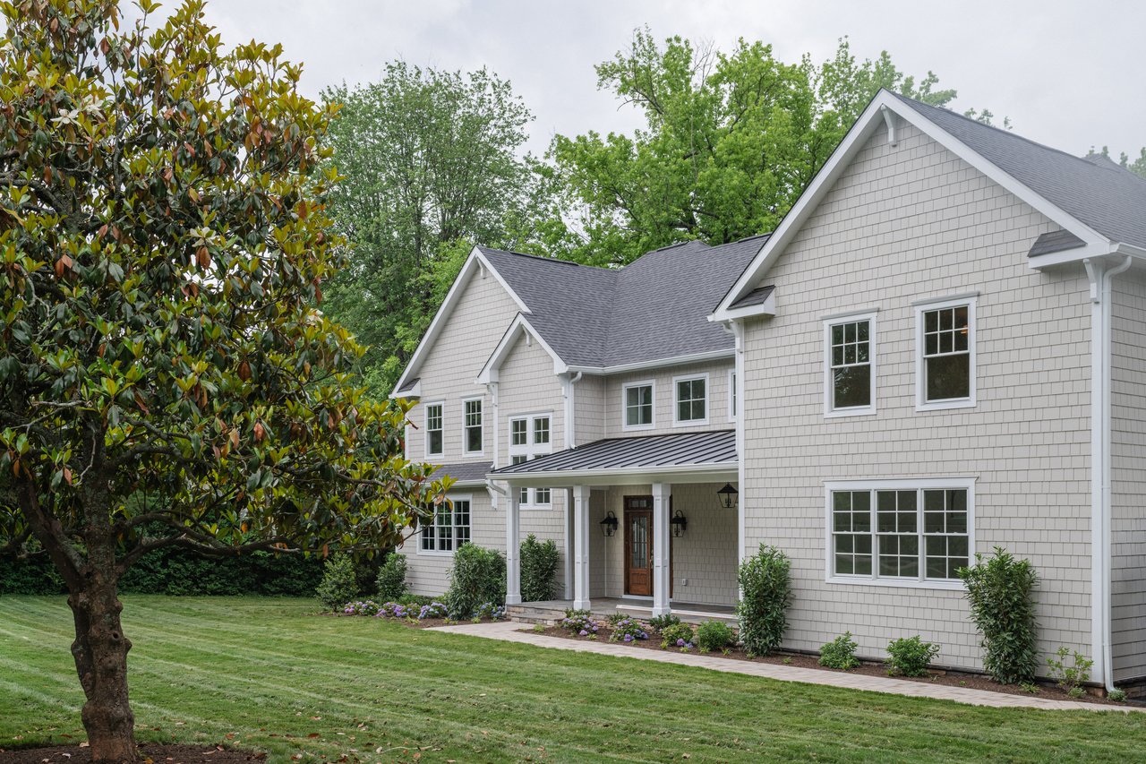 7816 W Boulevard Dr.