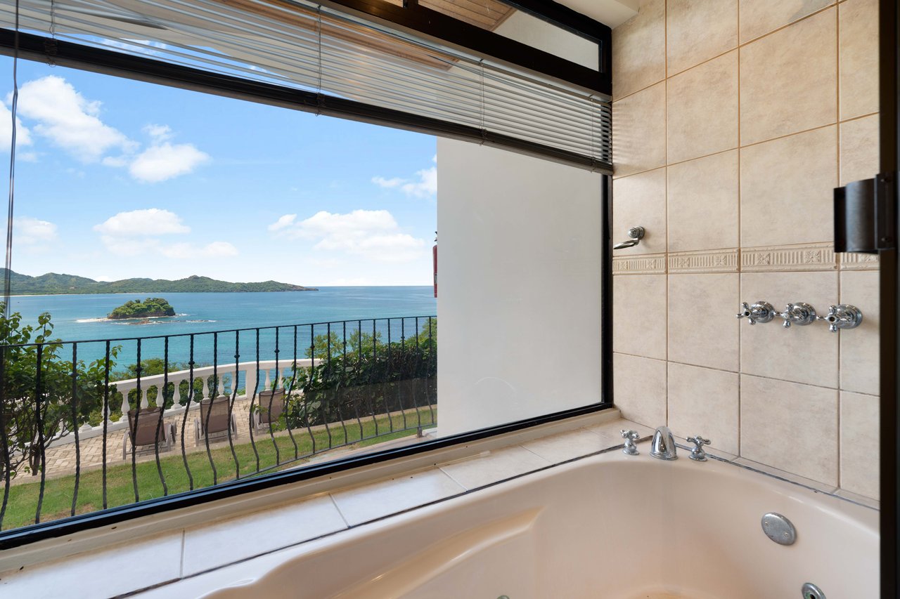 Flamingo Cove #1 | Spacious 2-Bedroom Ocean View Condo.