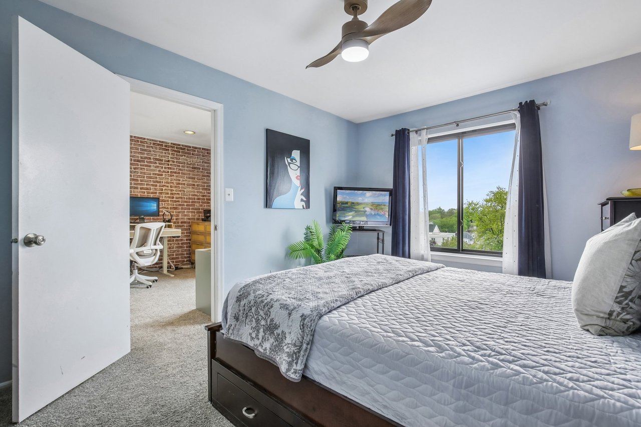 12 Louisburg Square
