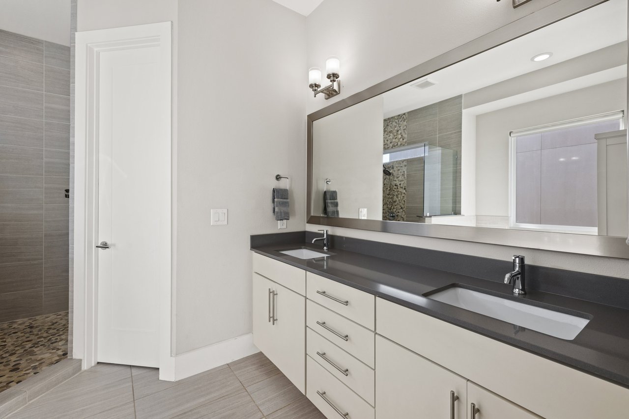 16208 Sydney Carol Ln