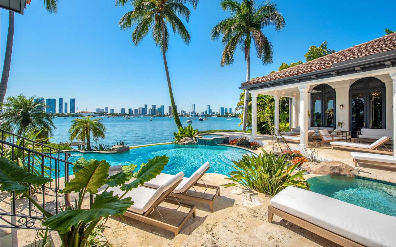 Auberge Beach Residences and Spa