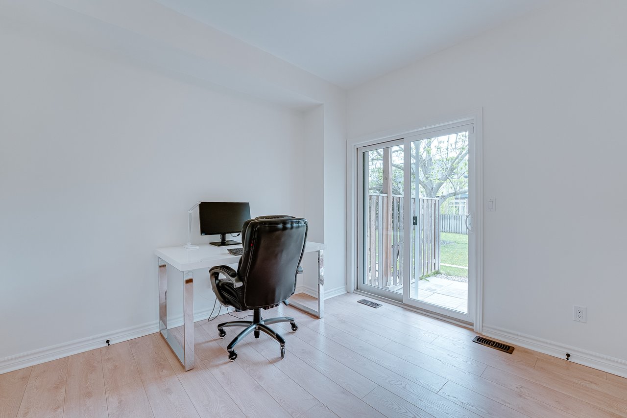 2360 Treversh Common