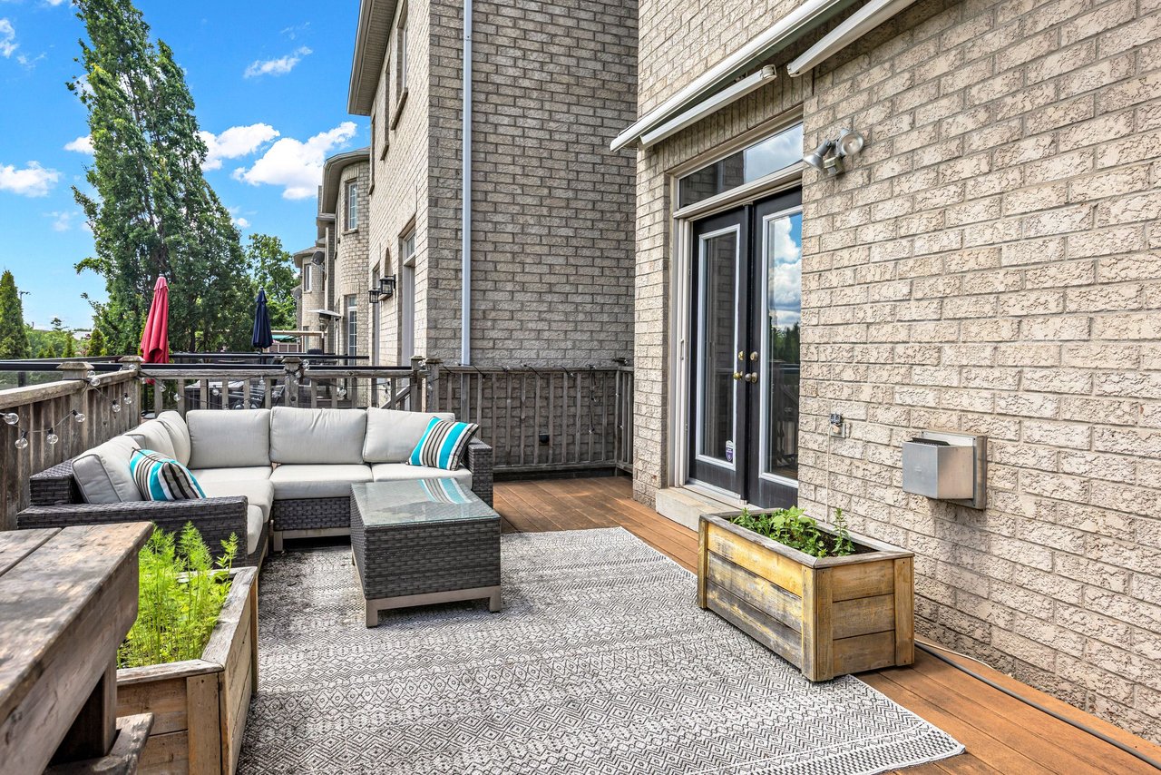 1116 Woodington Lane