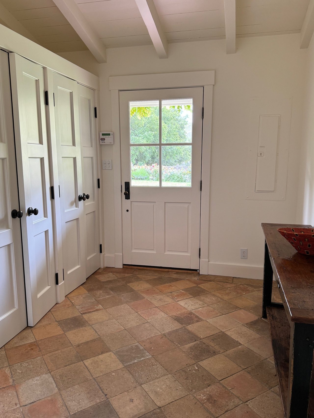 Country Farmhouse for Rent