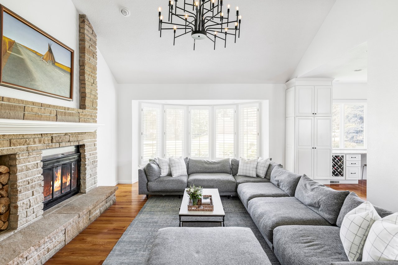 6134 Songbird Circle