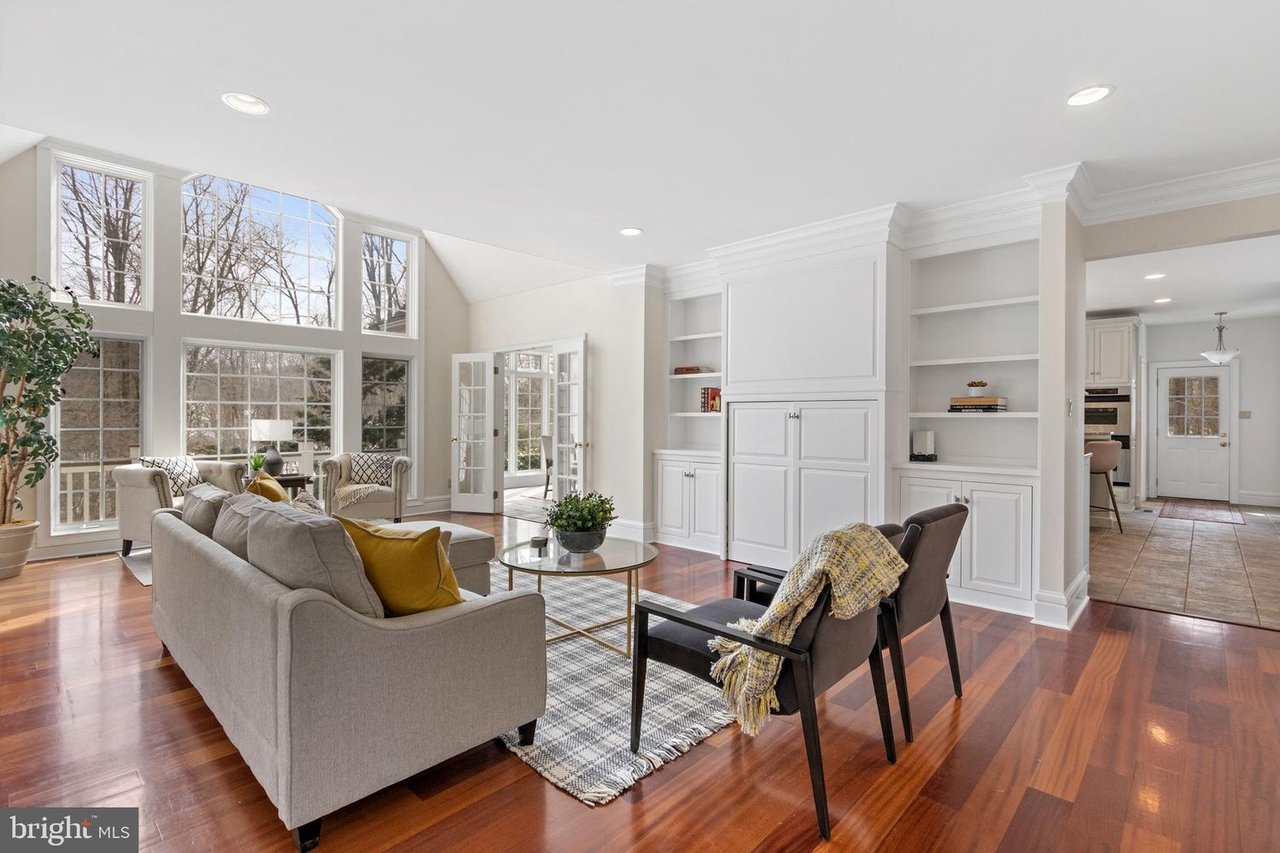 208 Cathcart Rd
