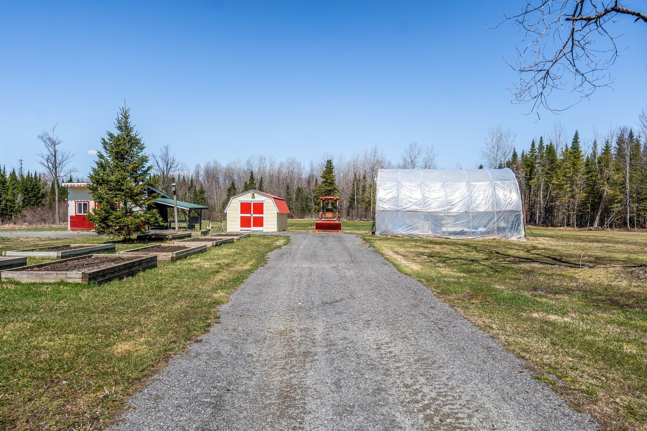 291 River Road Milo, ME 04463-1603