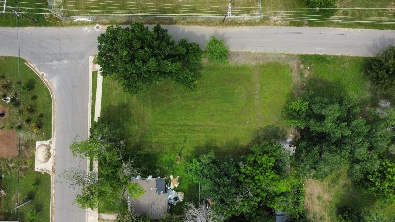 Just Listed: Prime Industrial or Commercial Land Opportunity in Oklahoma City!