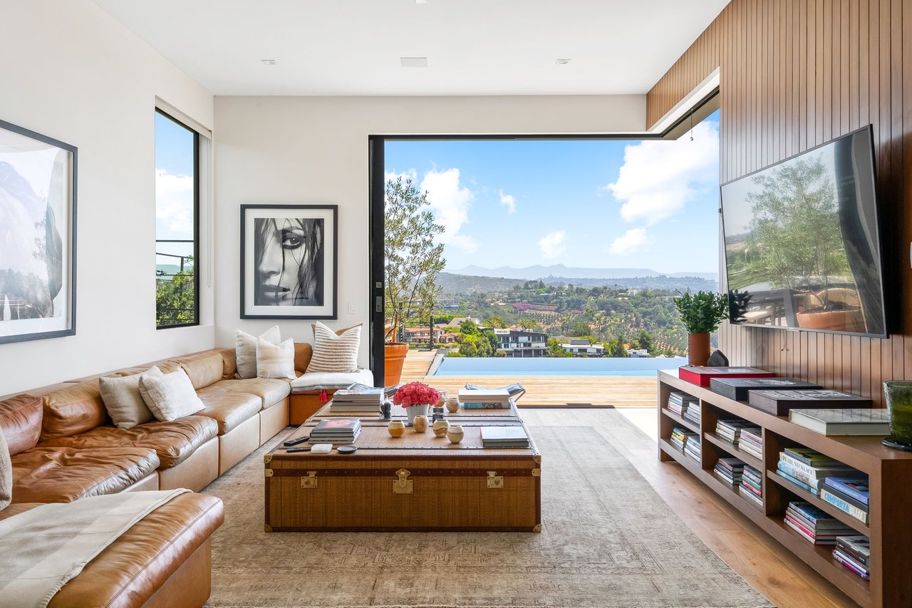 1030 Somera Road, Bel Air