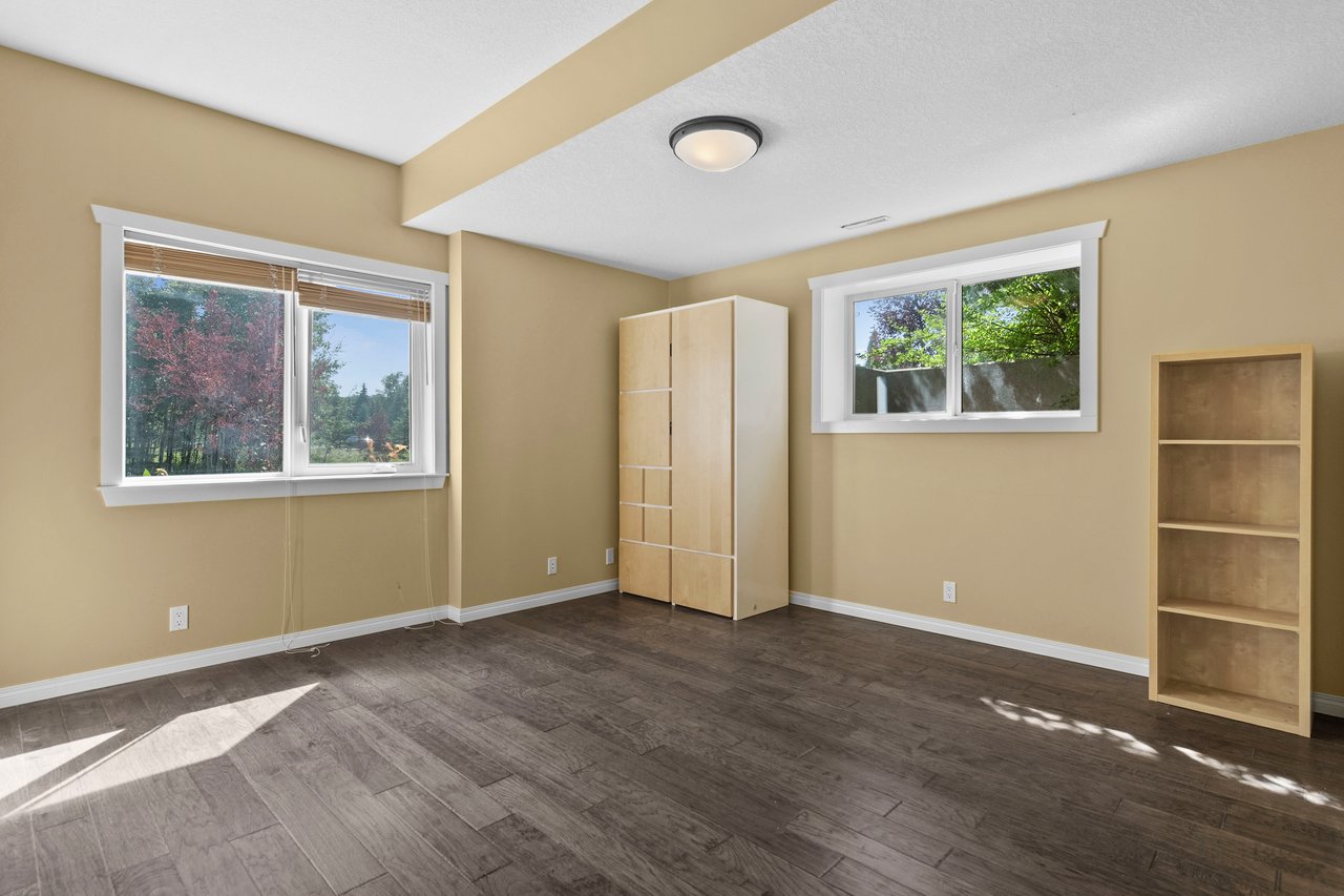 107 North Valley Bay