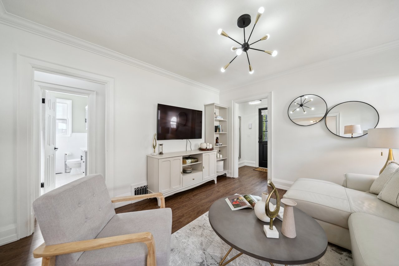 6499 Main Street, Stouffville